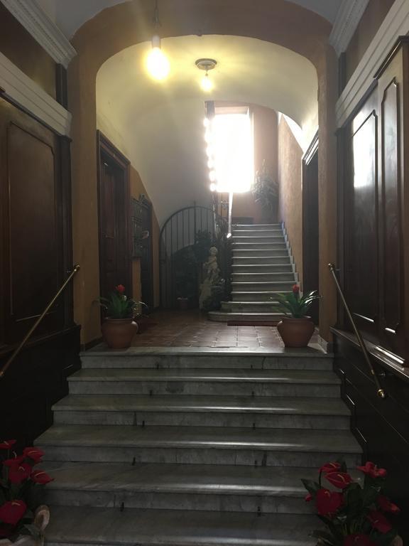 Delightful Apartment 100 Meters From The Colosseum Exteriér fotografie