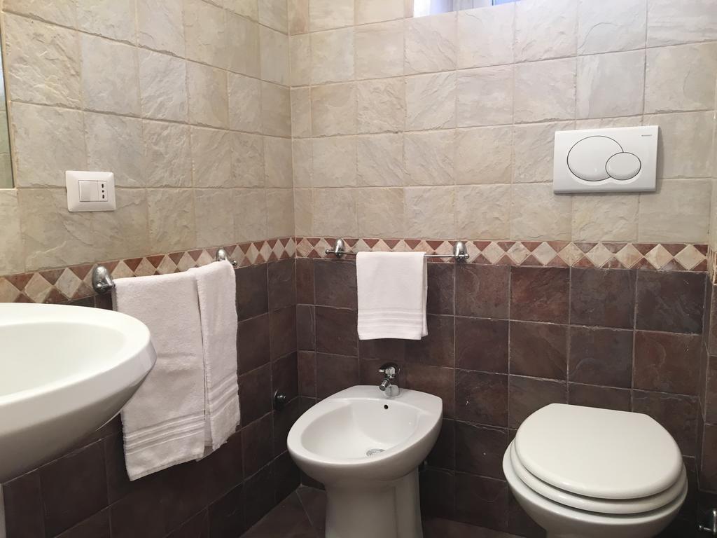 Delightful Apartment 100 Meters From The Colosseum Exteriér fotografie